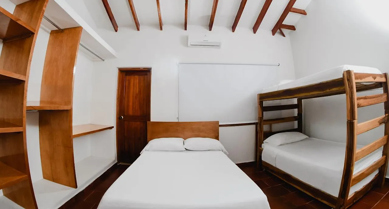 Hotel Portobahia Campestre Santa Marta